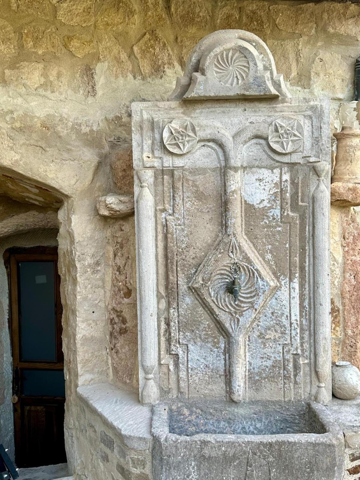 Potamia Cave Suites Ортахисар Экстерьер фото